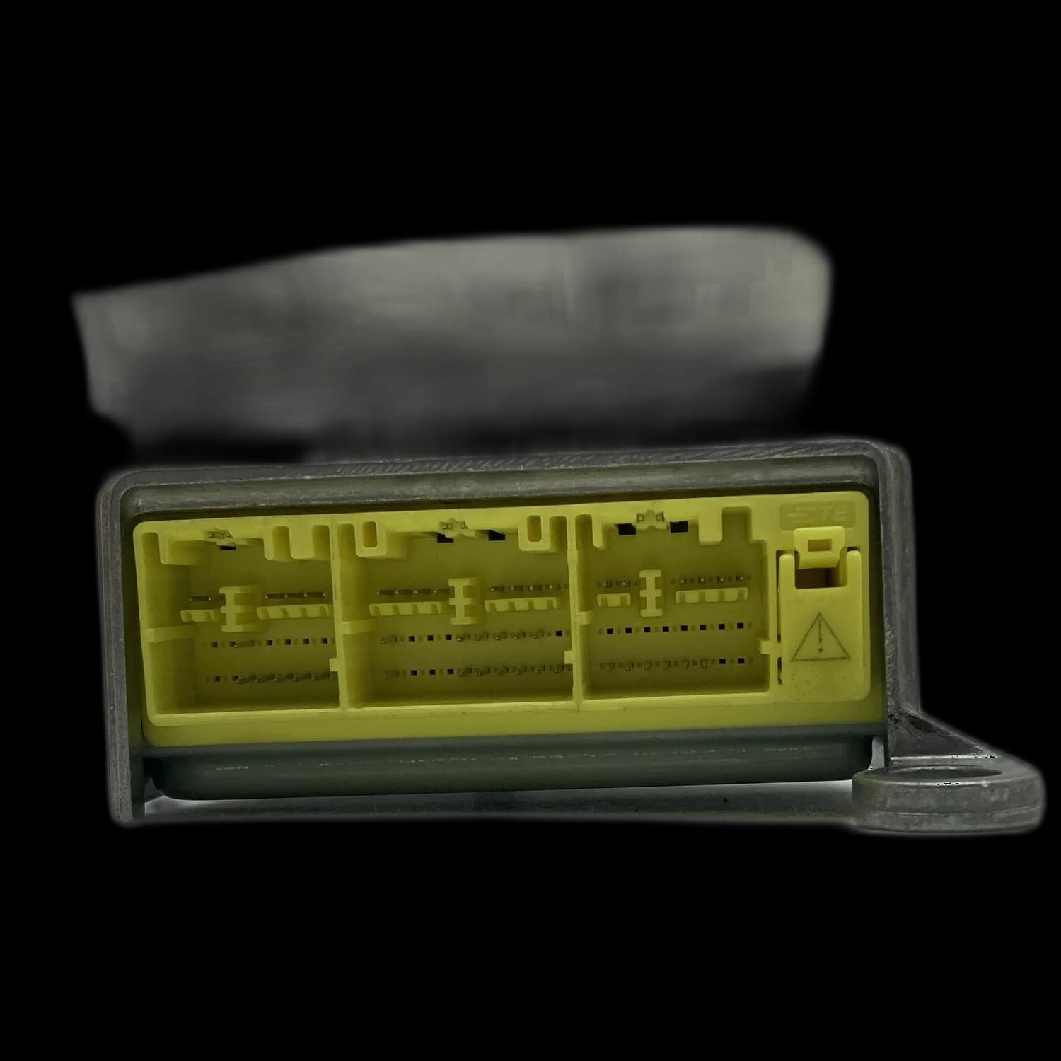 Sterownik poduszek powietrznych 98820 1EJ1A, Złącze
